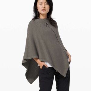 Lululemon On The Go Poncho Grey Sage